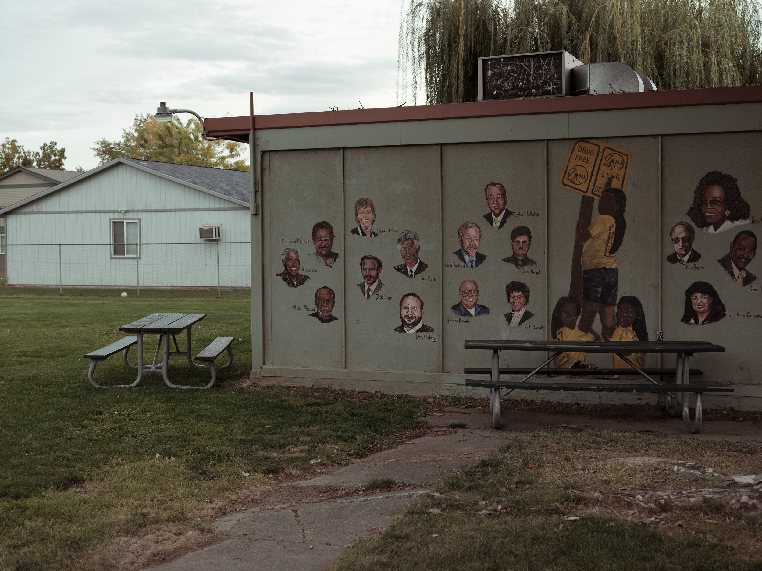 The New York Times / The Divide in Yakima Is the Divide in America